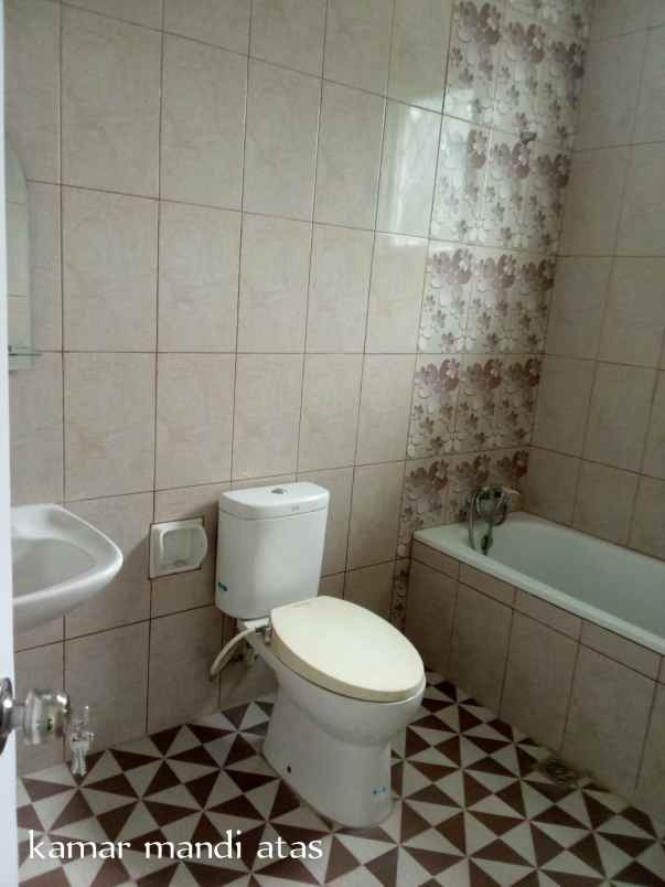 dijual rumah sentul city