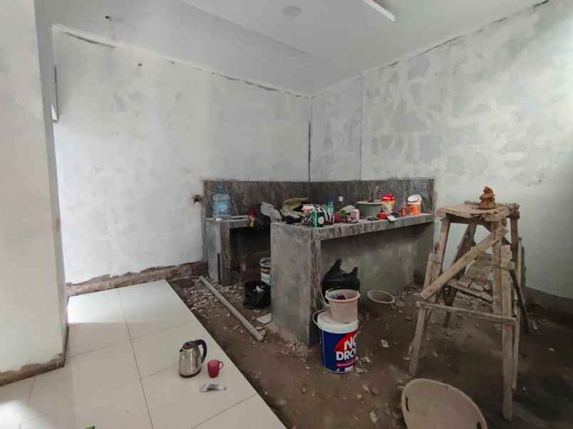 dijual rumah sentul city babakan madang