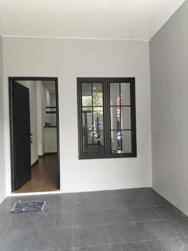 dijual rumah sentul selatan bsbajan madang