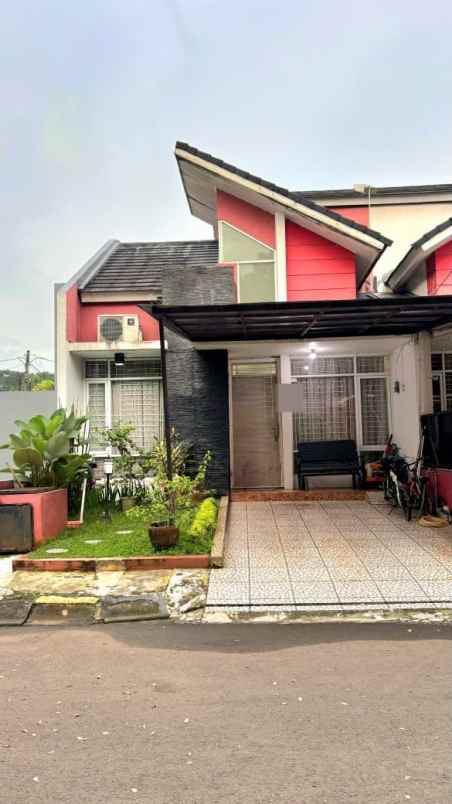 dijual rumah serua ciputat