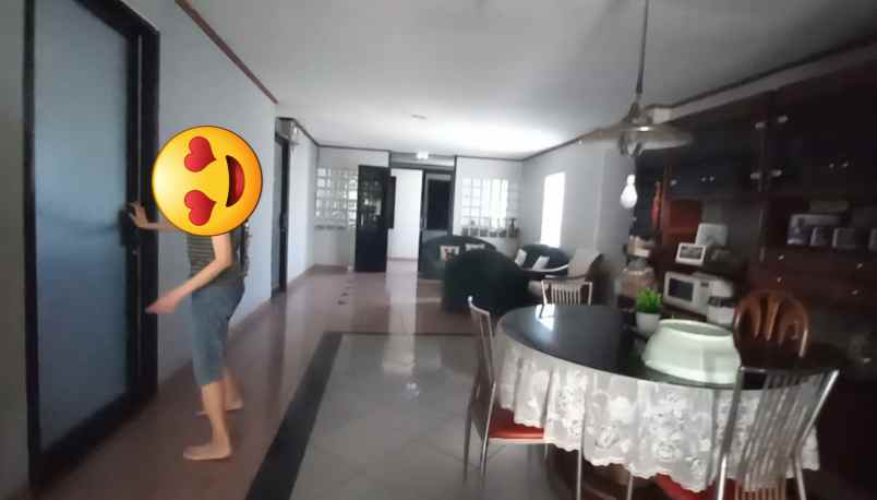dijual rumah setiabudi