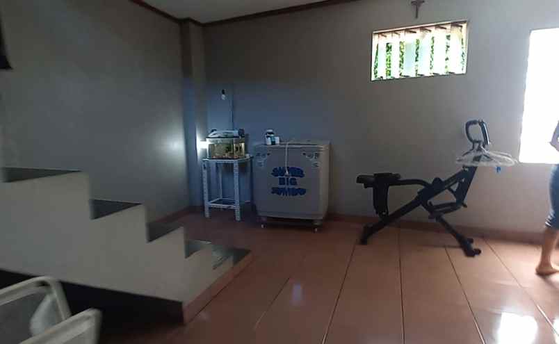 dijual rumah setiabudi