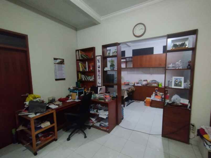 dijual rumah siap huni 2 5 lantai ancamanik bandung