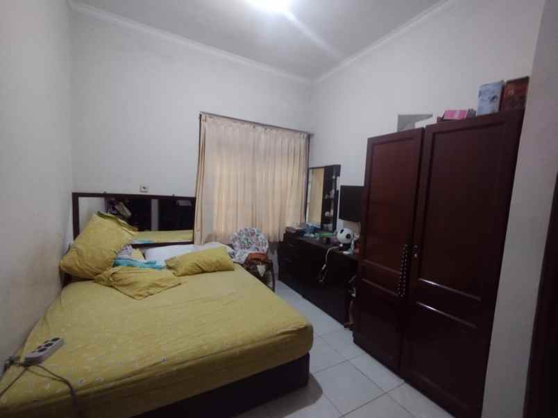 dijual rumah siap huni 2 5 lantai ancamanik bandung