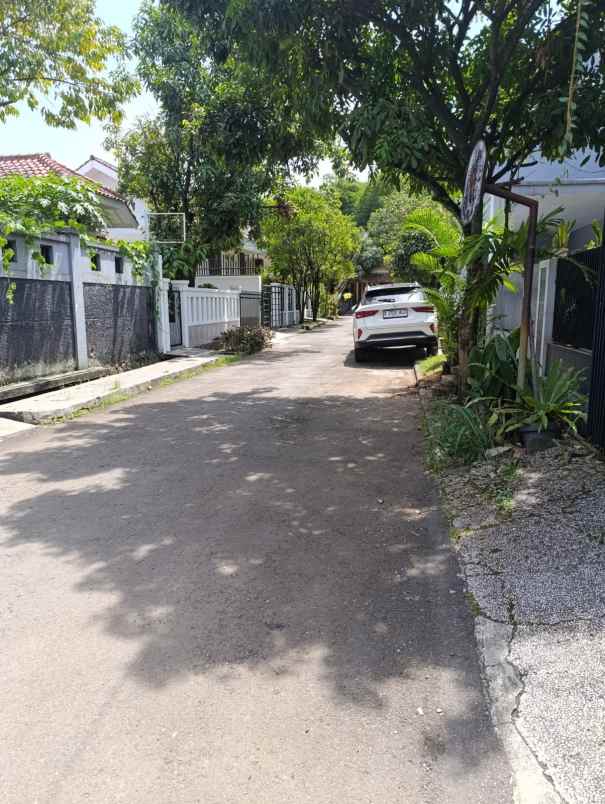 dijual rumah siap huni 2 5 lantai ancamanik bandung