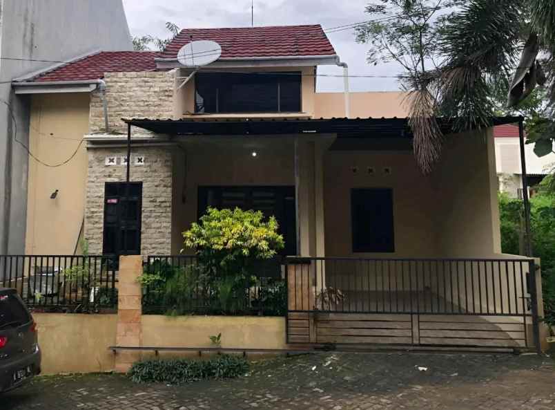 dijual rumah siap huni di bulusan tembalang semarang