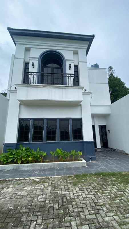 dijual rumah sidoarum godean