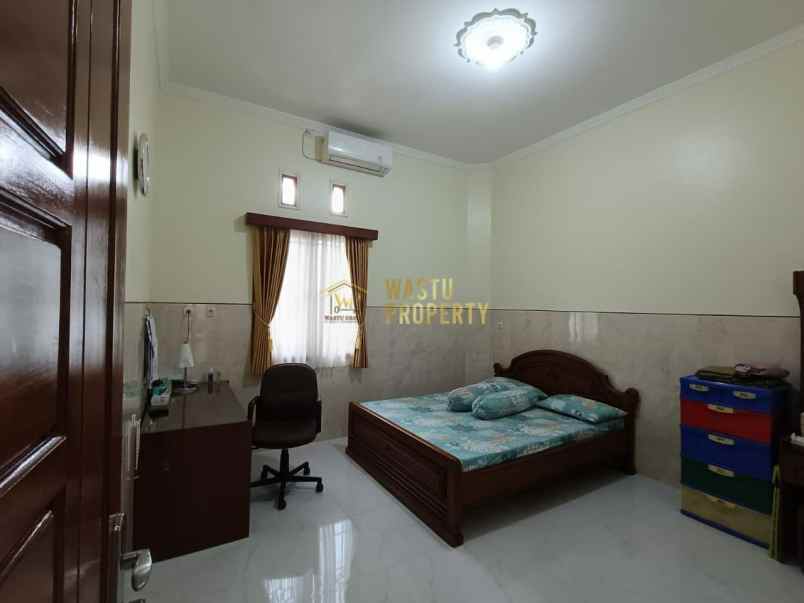 dijual rumah sitimulyo