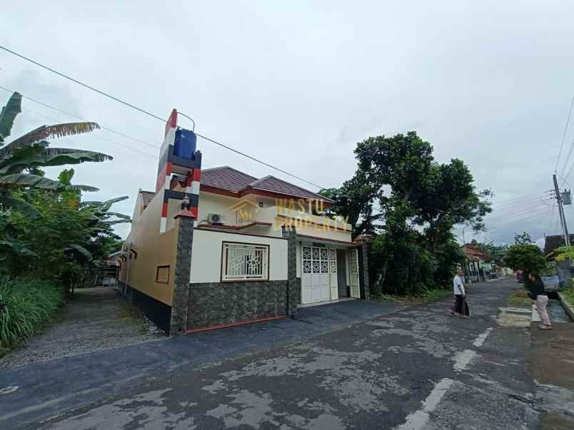 dijual rumah sitimulyo