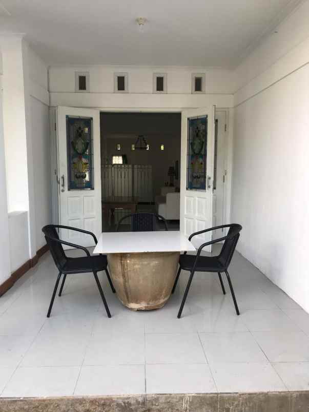 dijual rumah soekarno hatta