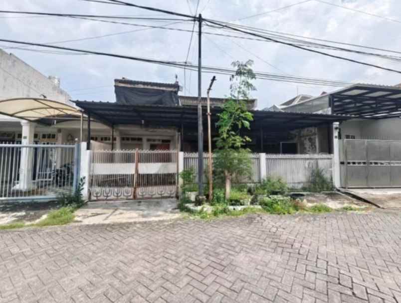 dijual rumah sonokwijen