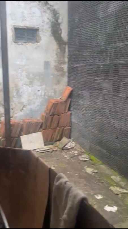 dijual rumah standar lokasi dekat araya malang