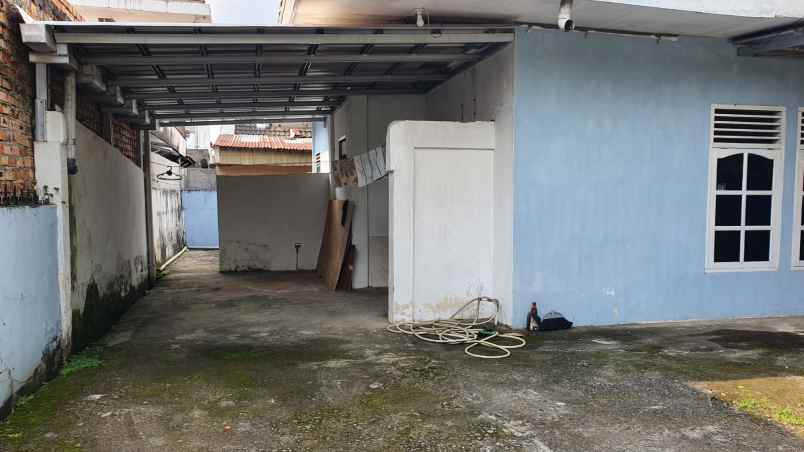 dijual rumah strategis dekat dengan kota