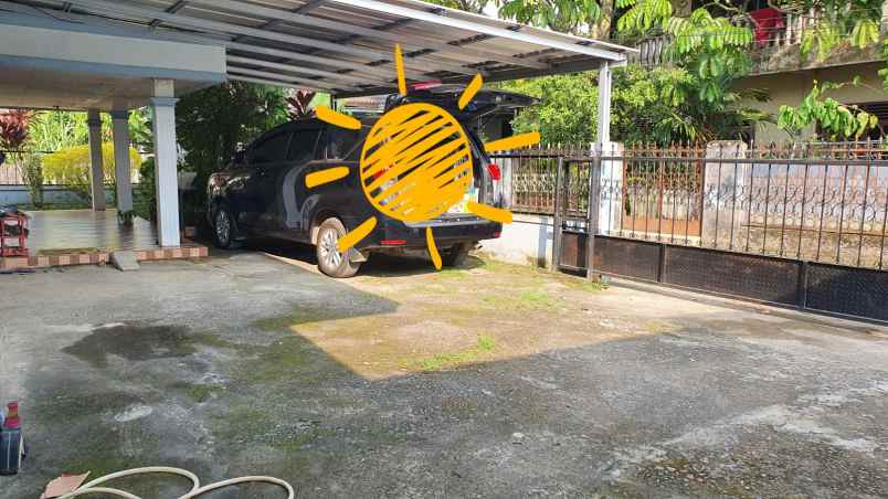 dijual rumah strategis dekat dengan kota