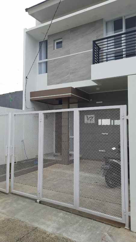 dijual rumah studio alam tvri