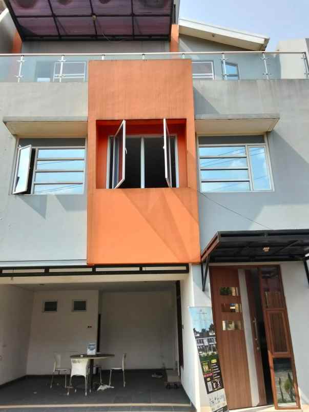 dijual rumah sukmajaya