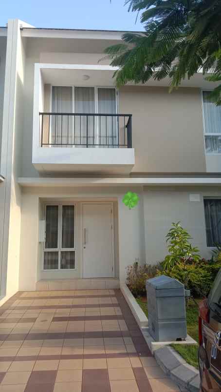 dijual rumah summarecon makassar