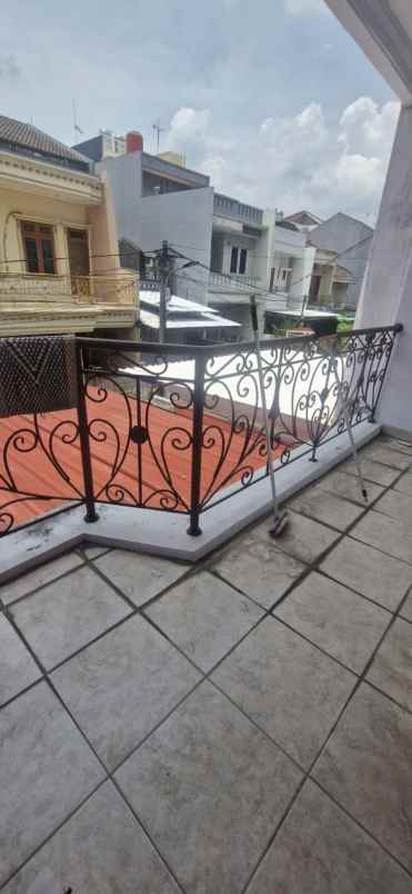 dijual rumah sunter bisma sunter agung