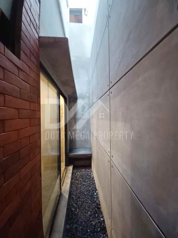 dijual rumah super cantik di bsd city