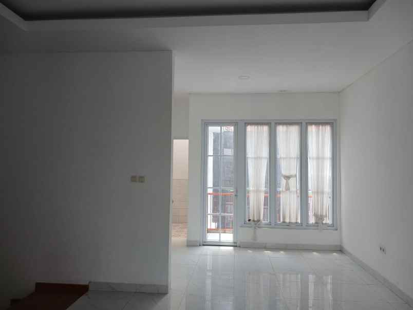 dijual rumah taman duta cimanggis depok