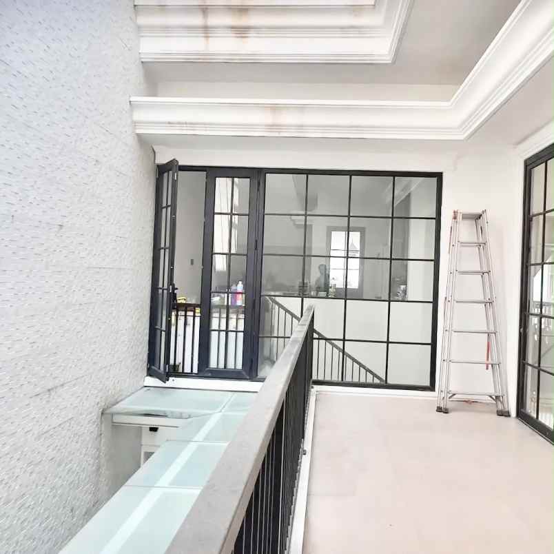 dijual rumah taman golf citraland