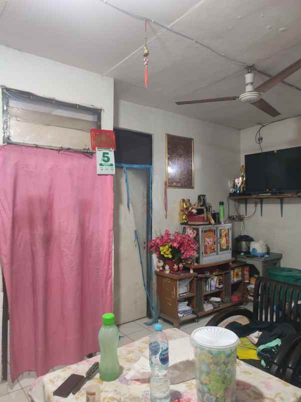 dijual rumah taman kopo indah i