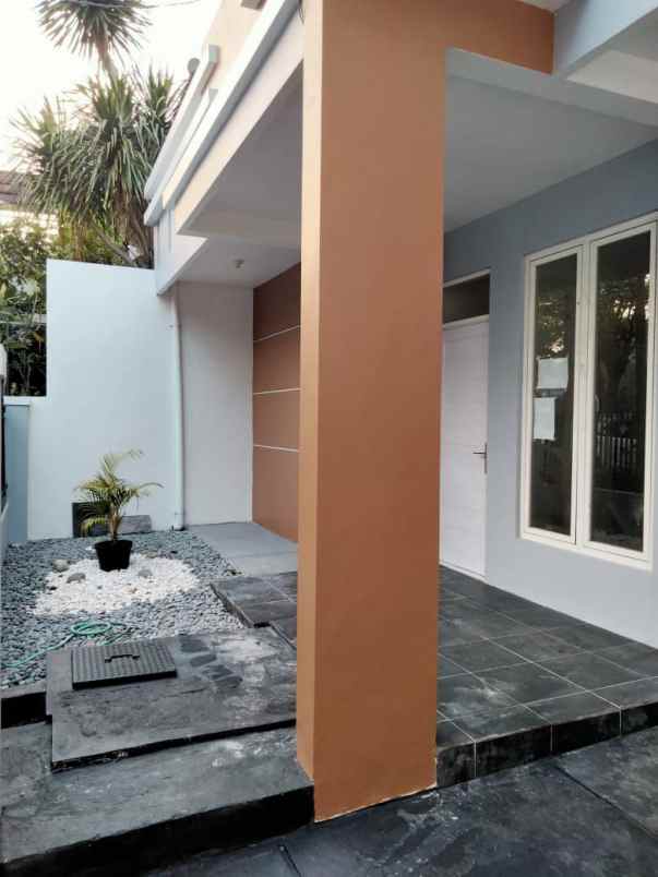 dijual rumah taman pondok jati