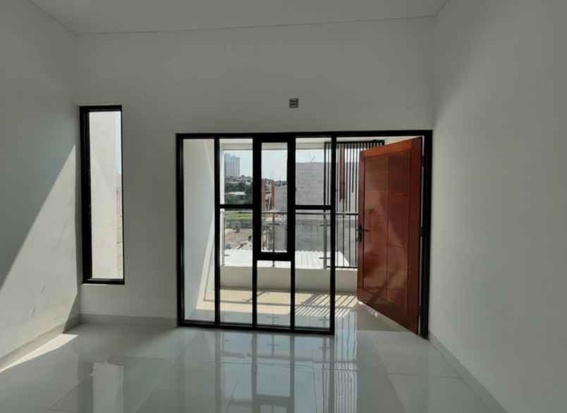 dijual rumah tapos depok