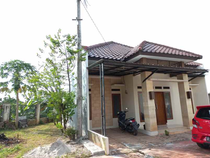 dijual rumah townhouse kintamani jl at