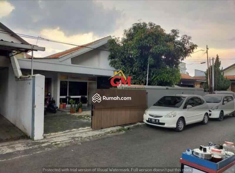 dijual rumah turangga