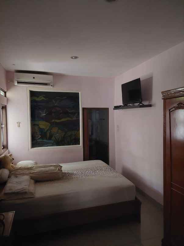 dijual rumah villa bintaro indah