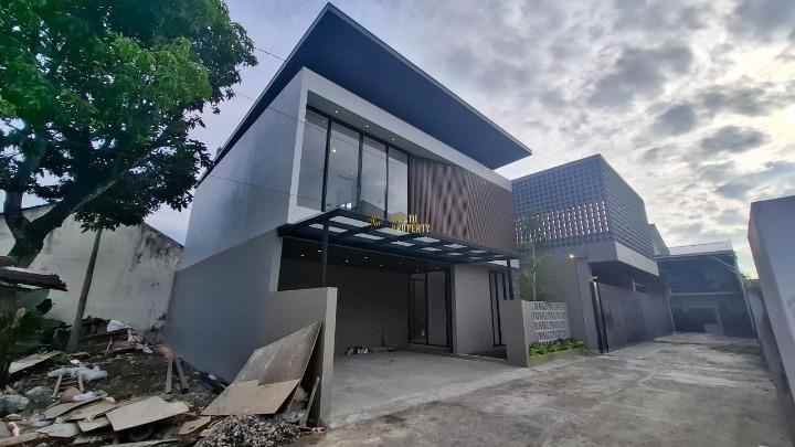 dijual rumah wedomartani