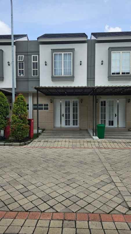 dijual rumah wisata bukit mas paddington