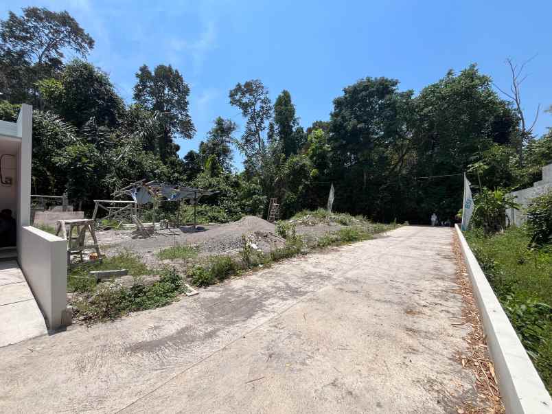 dijual tanah dawung utara kelurahan