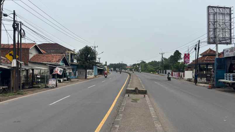 dijual tanah jalan raya kosambi