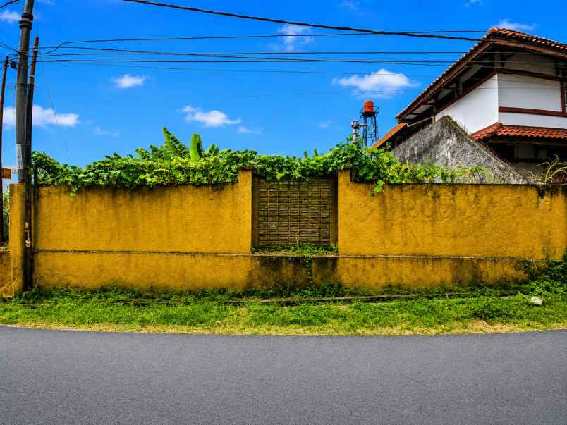 dijual tanah komplek cigadung selatan