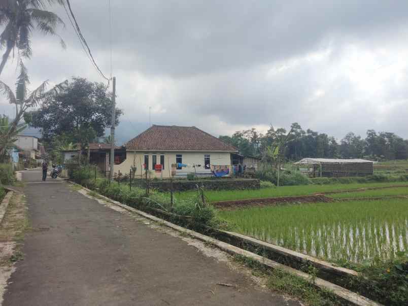 dijual tanah strategis view gunung