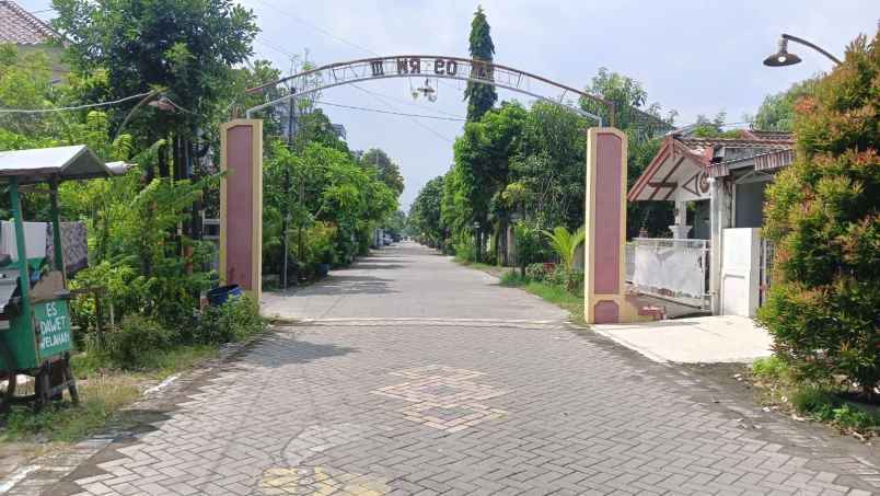 dijual tanah tlogosari