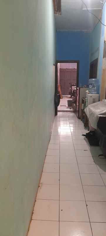 dijual tanpa perantara persis sebrang mall paskal