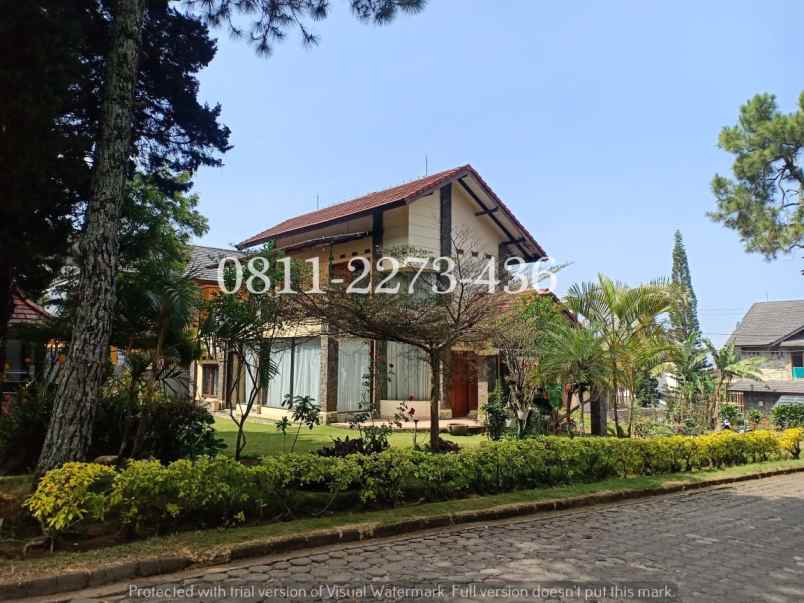 Villa Di Villa Istana Bunga Cisarua Hal Luas Ling Asri Aman Nyaman