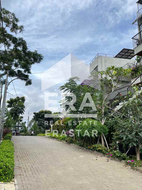dijual villa dago village