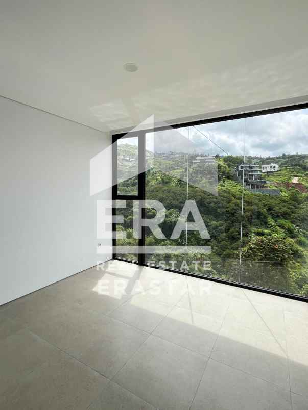 dijual villa dago village