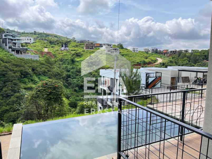 dijual villa dago village