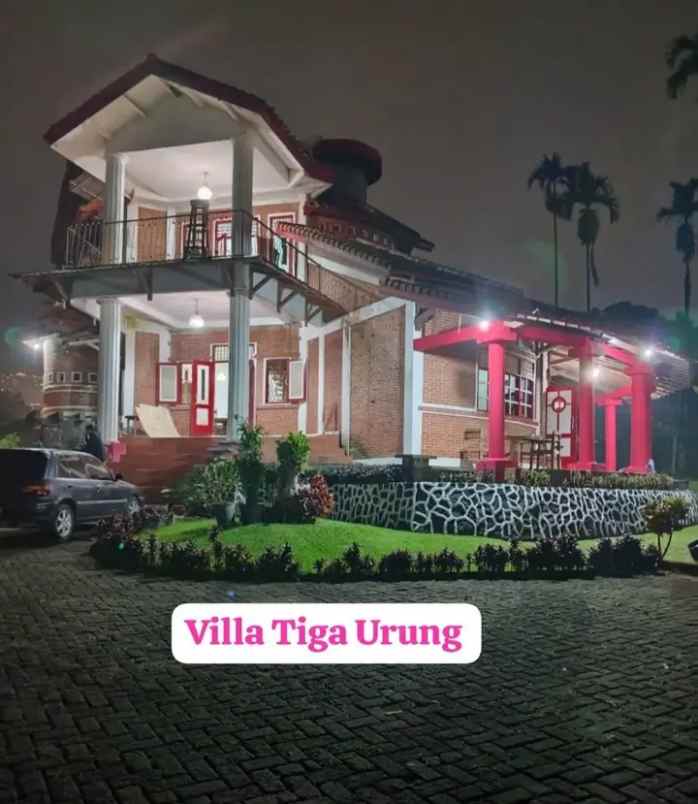 dijual villa desa cipari