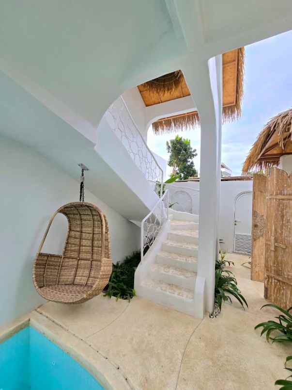 dijual villa jalan raya uluwatu pecatu