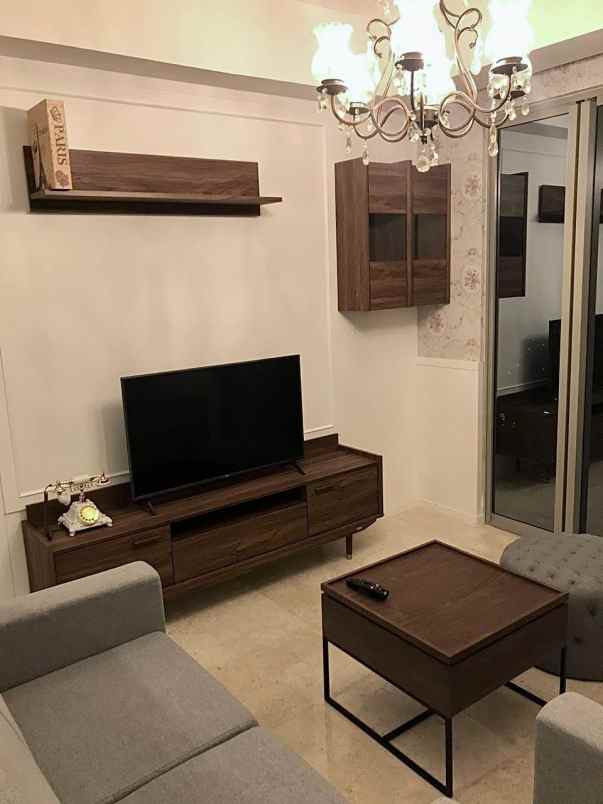 disewakan apartemen gold coast pik