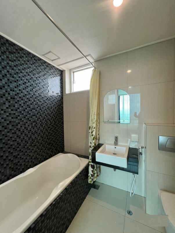 disewakan apartemen vue ciputra world