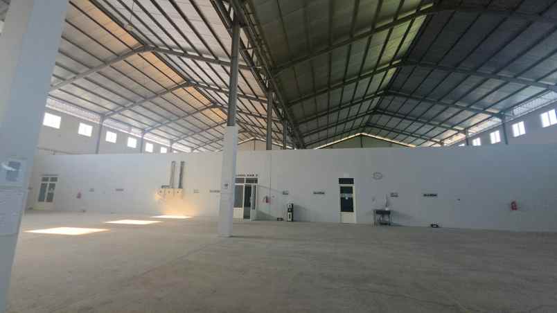 disewakan gudang di pier pasuruan