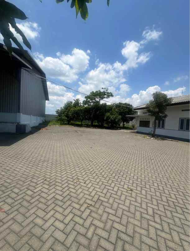 disewakan gudang di probolinggo