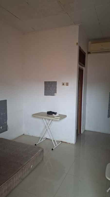 disewakan kost jl asem rt 2 rw 2 ps minggu